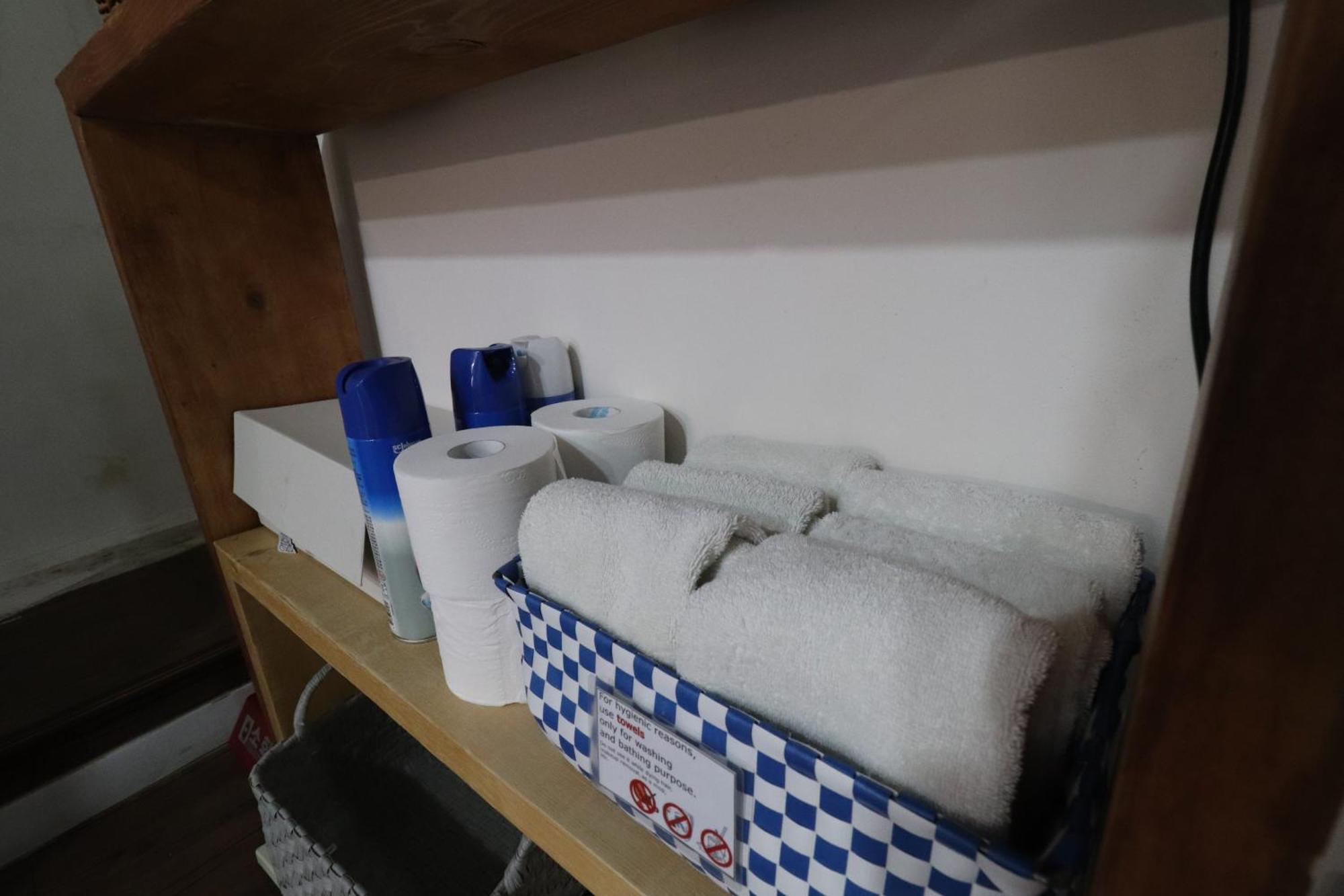 Just4U Guesthouse Сеул Экстерьер фото