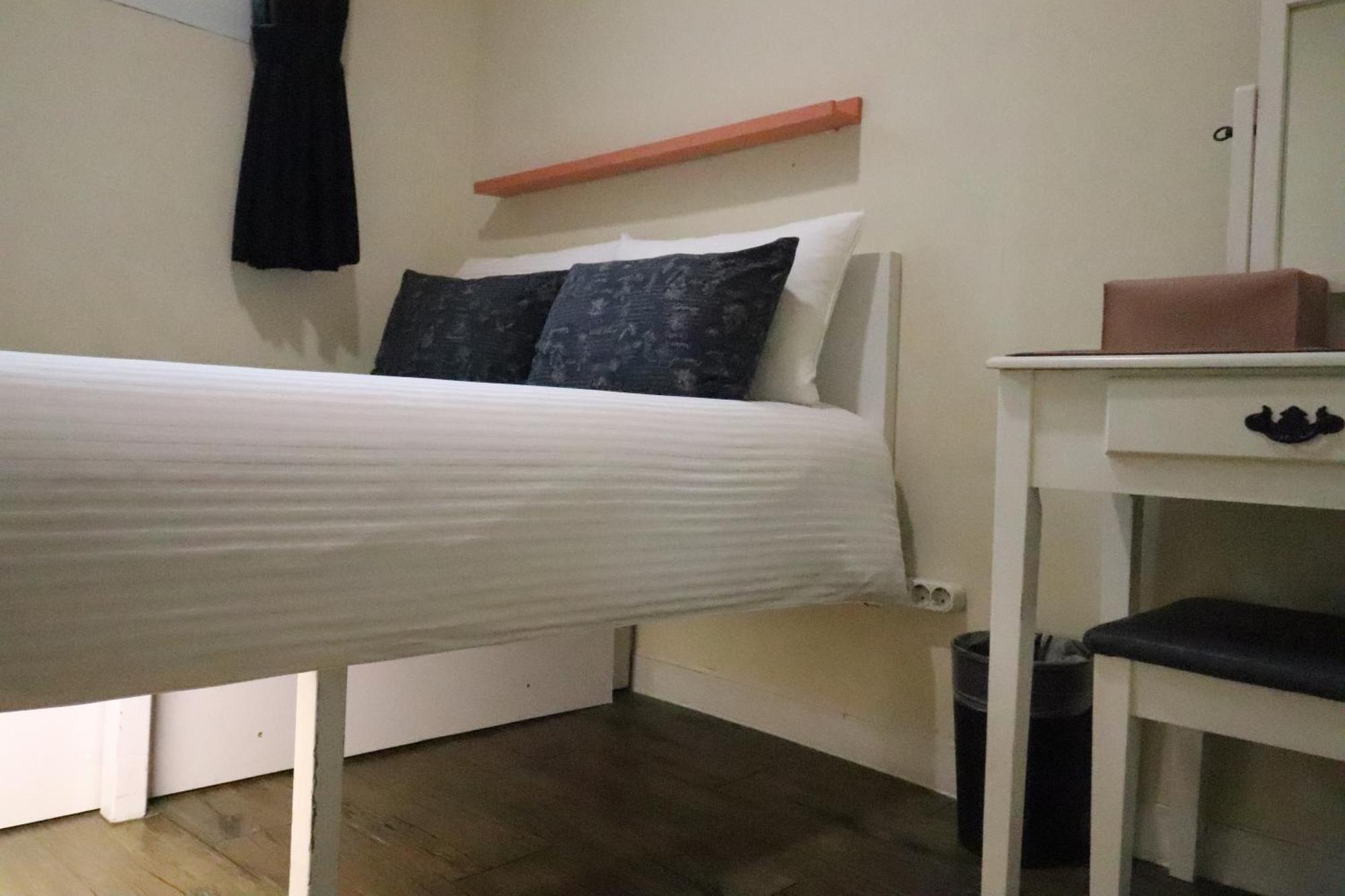 Just4U Guesthouse Сеул Экстерьер фото