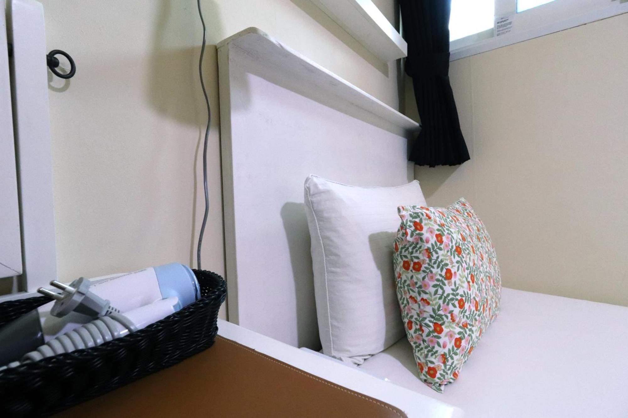 Just4U Guesthouse Сеул Экстерьер фото