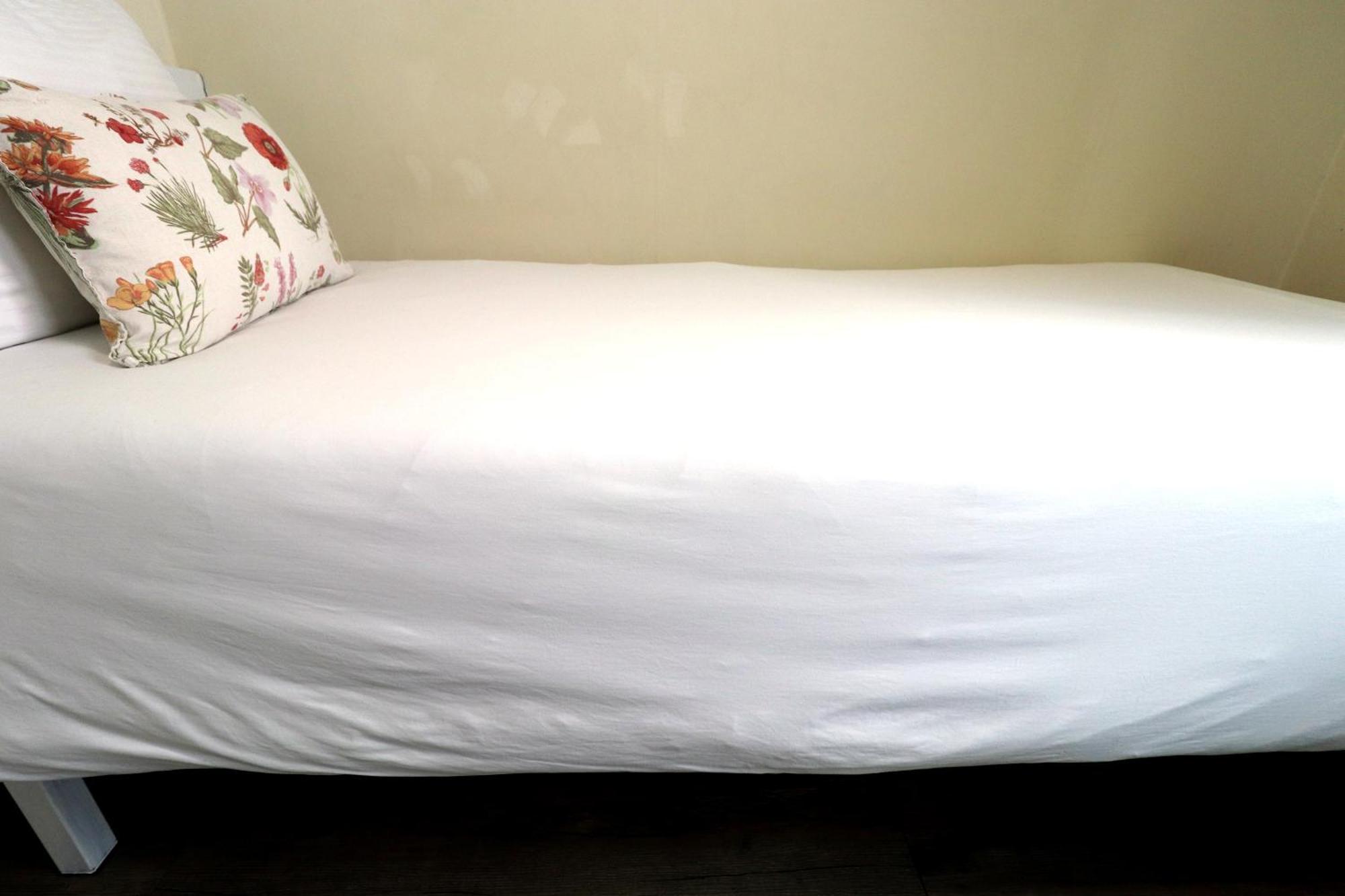 Just4U Guesthouse Сеул Экстерьер фото