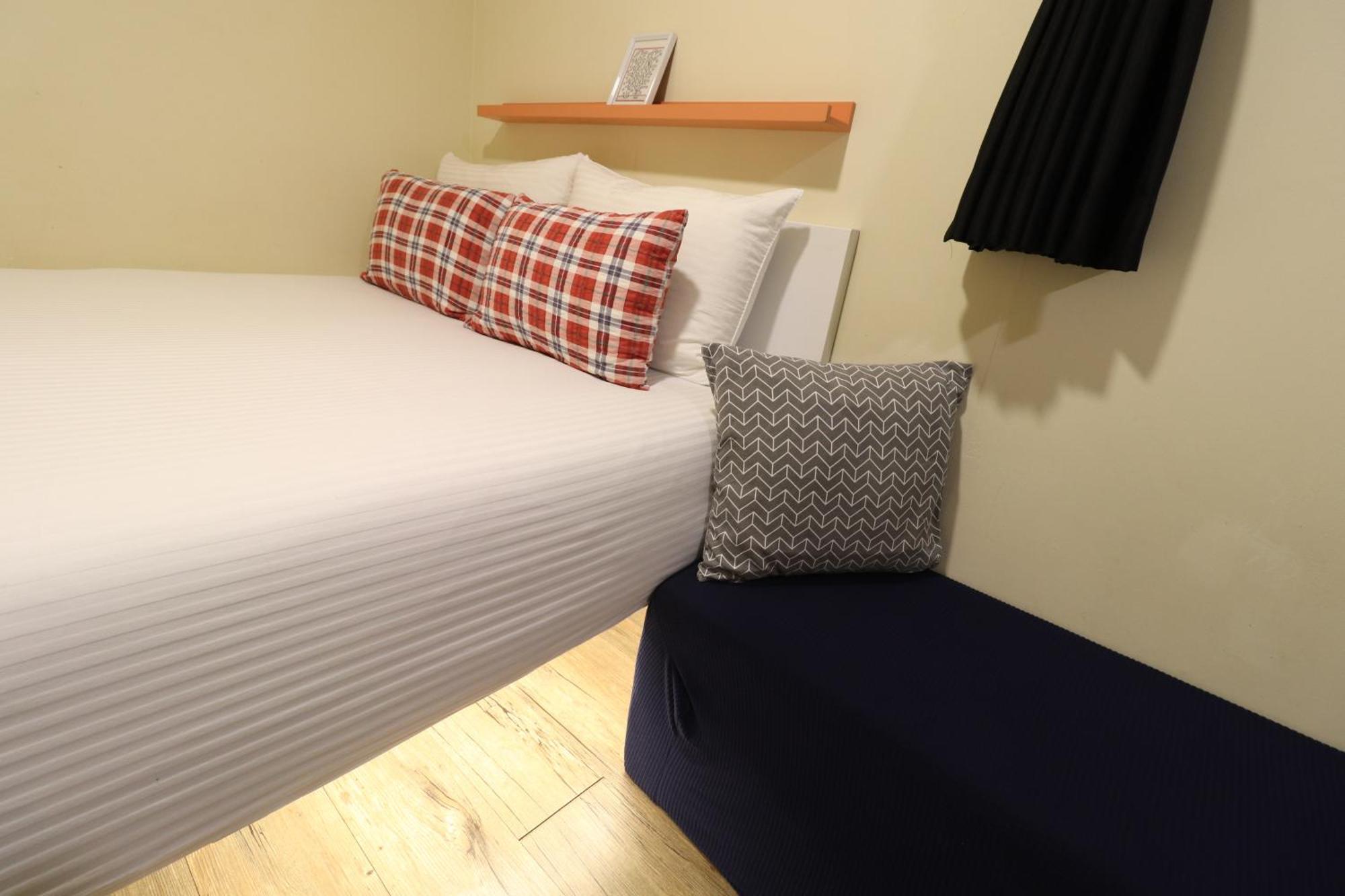 Just4U Guesthouse Сеул Экстерьер фото